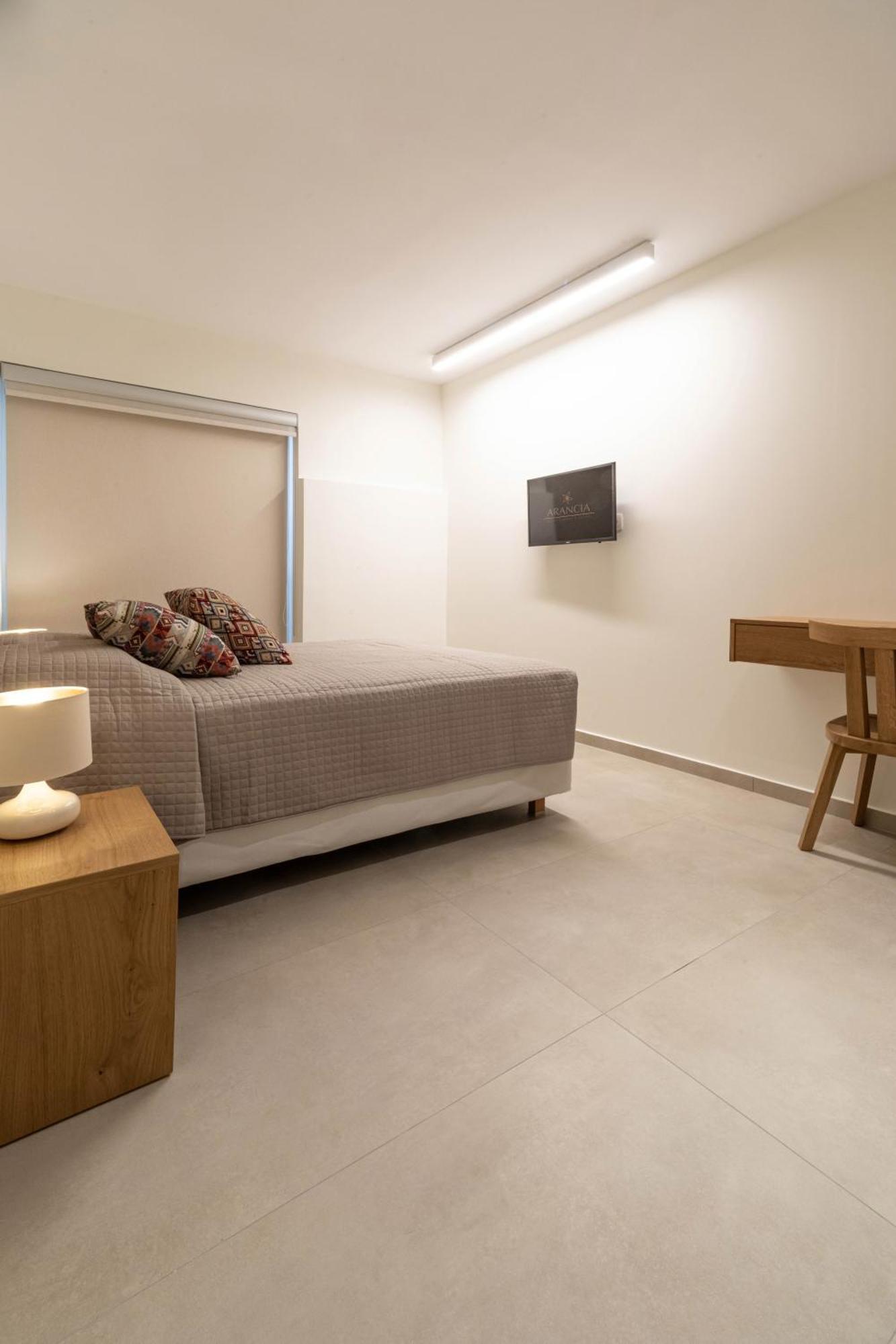 Arancia Elegant Rooms And Suites Tolón Dış mekan fotoğraf